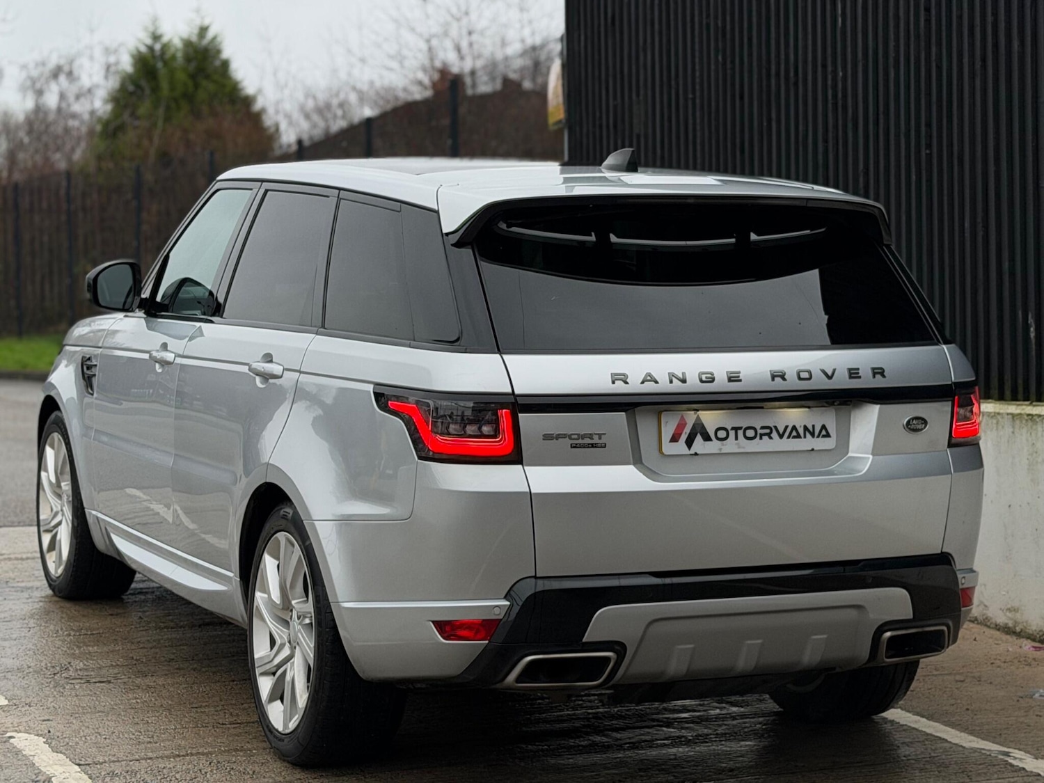 Used Land Rover Range Rover Sport 2020 for sale - 76994679: Photo 4