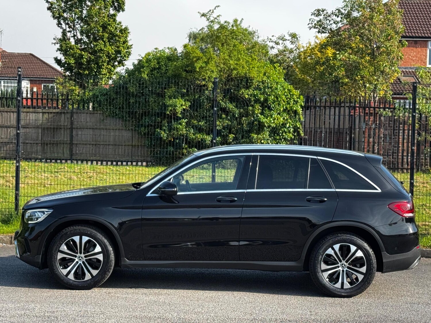 Used Mercedes-Benz GLC 2020 for sale - 76560962: Photo 13