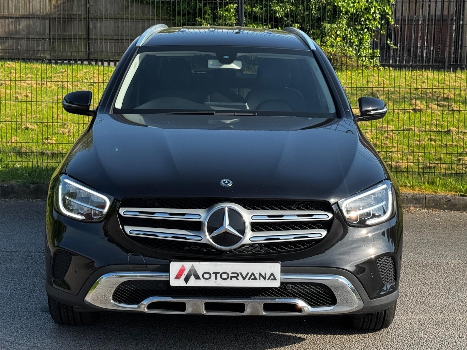 Used Mercedes-Benz GLC 2020 for sale - 76560962: Photo 2
