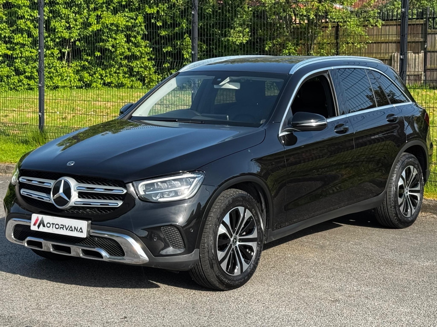Used Mercedes-Benz GLC 2020 for sale - 76560962: Photo 3