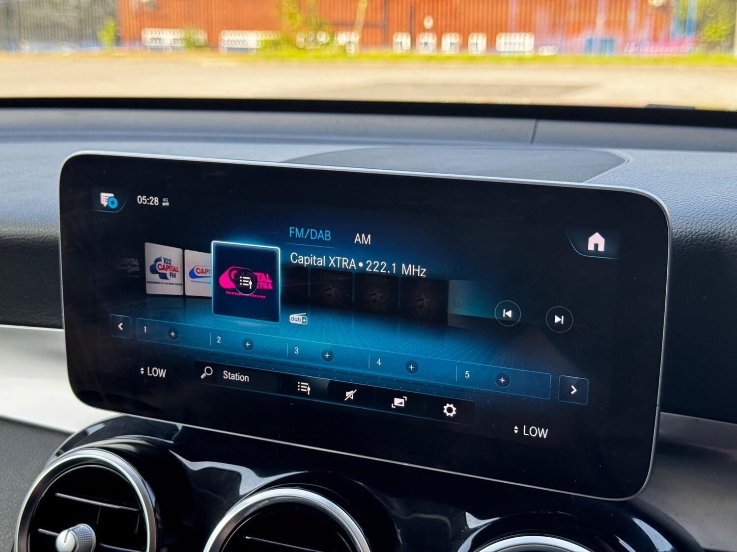 Used Mercedes-Benz GLC 2020 for sale - 76560962: Photo 30