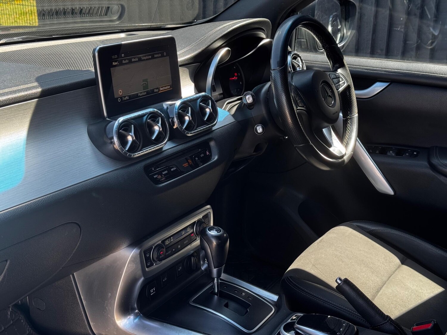 Used Mercedes-Benz X Class 2018 for sale - 76562495: Photo 42