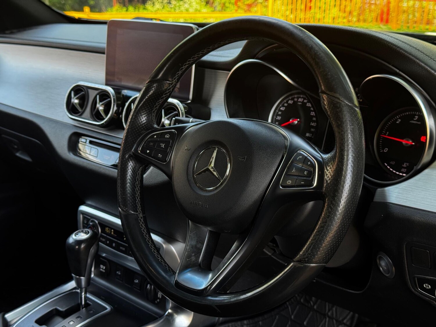 Used Mercedes-Benz X Class 2018 for sale - 76562495: Photo 53