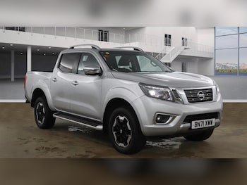 Used Nissan Navara 2021 for sale - 76752605: Photo
