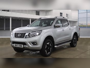 Used Nissan Navara 2021 for sale - 76752605: Photo