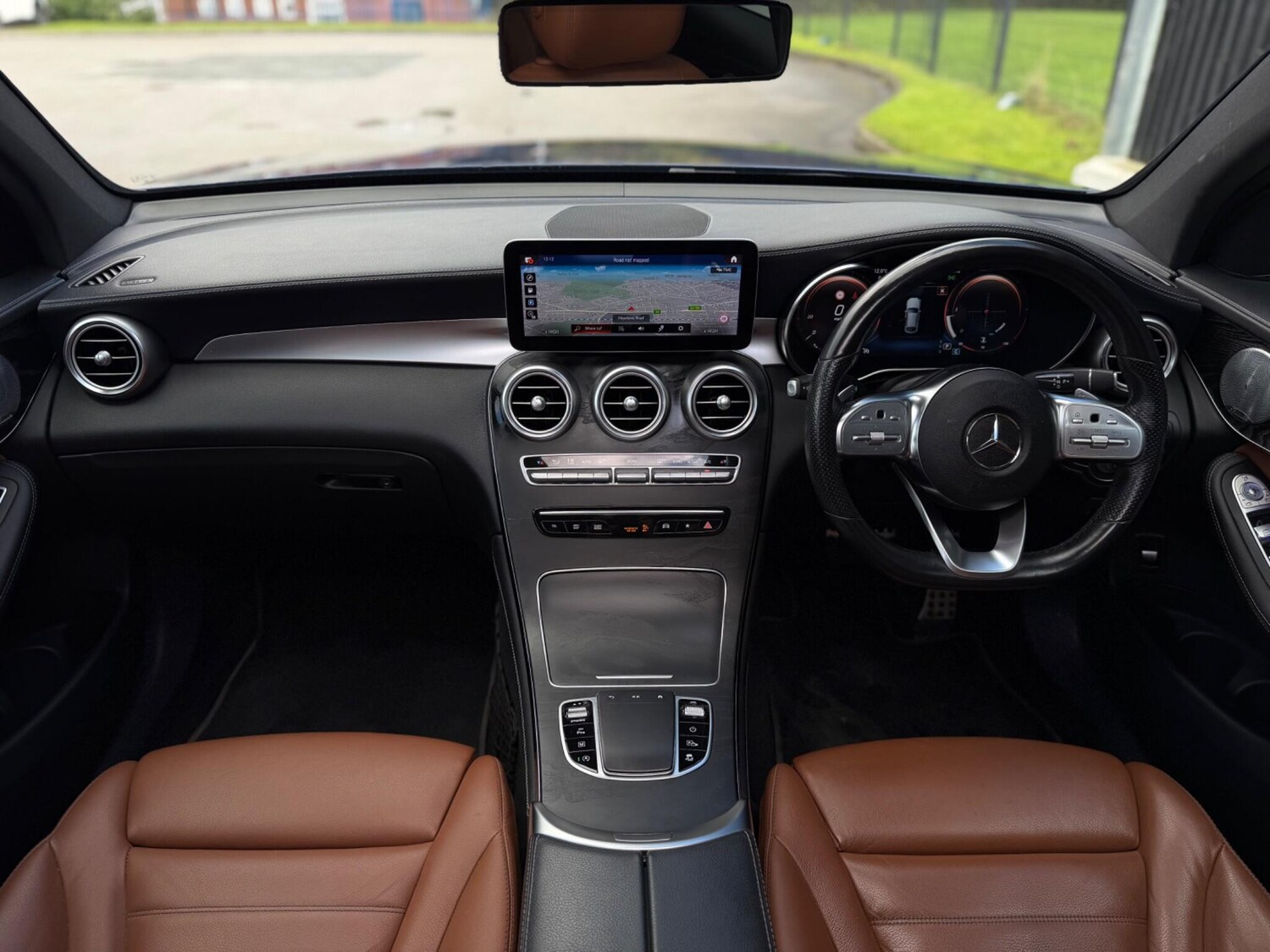 Used Mercedes-Benz GLC 2019 for sale - 76561800: Photo 25