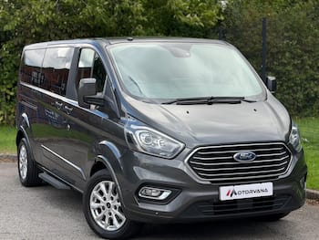 Used Ford Tourneo Custom 2018 for sale - 79860053: Photo