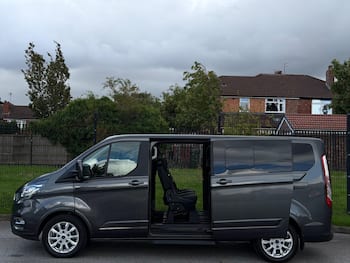 Used Ford Tourneo Custom 2018 for sale - 79860053: Photo