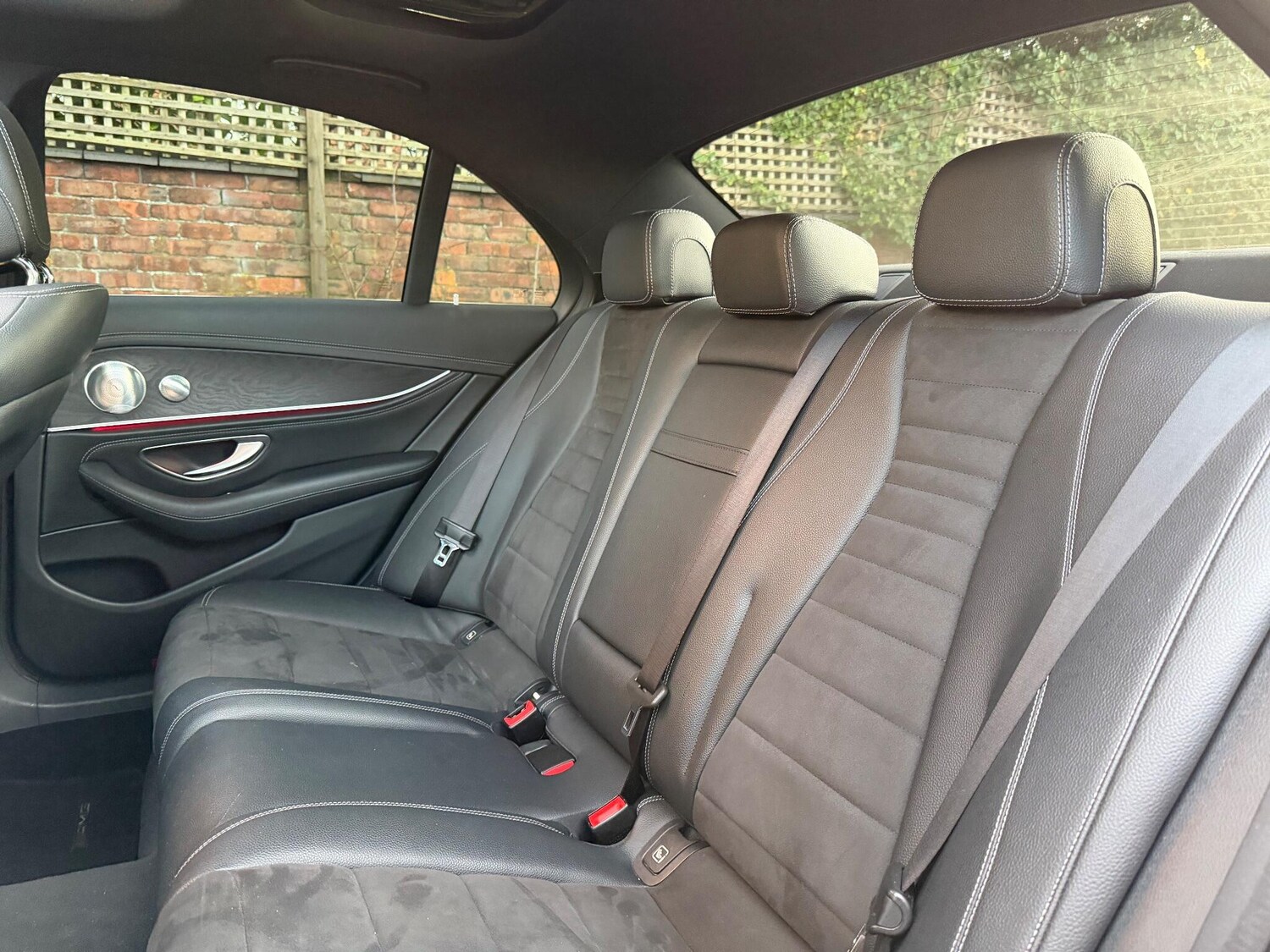 Used Mercedes-Benz E Class 2017 for sale - 76964936: Photo 19