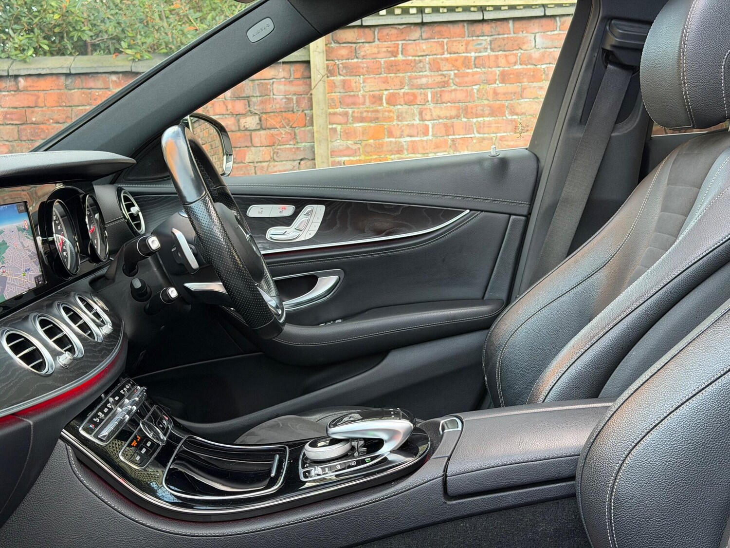 Used Mercedes-Benz E Class 2017 for sale - 76964936: Photo 39