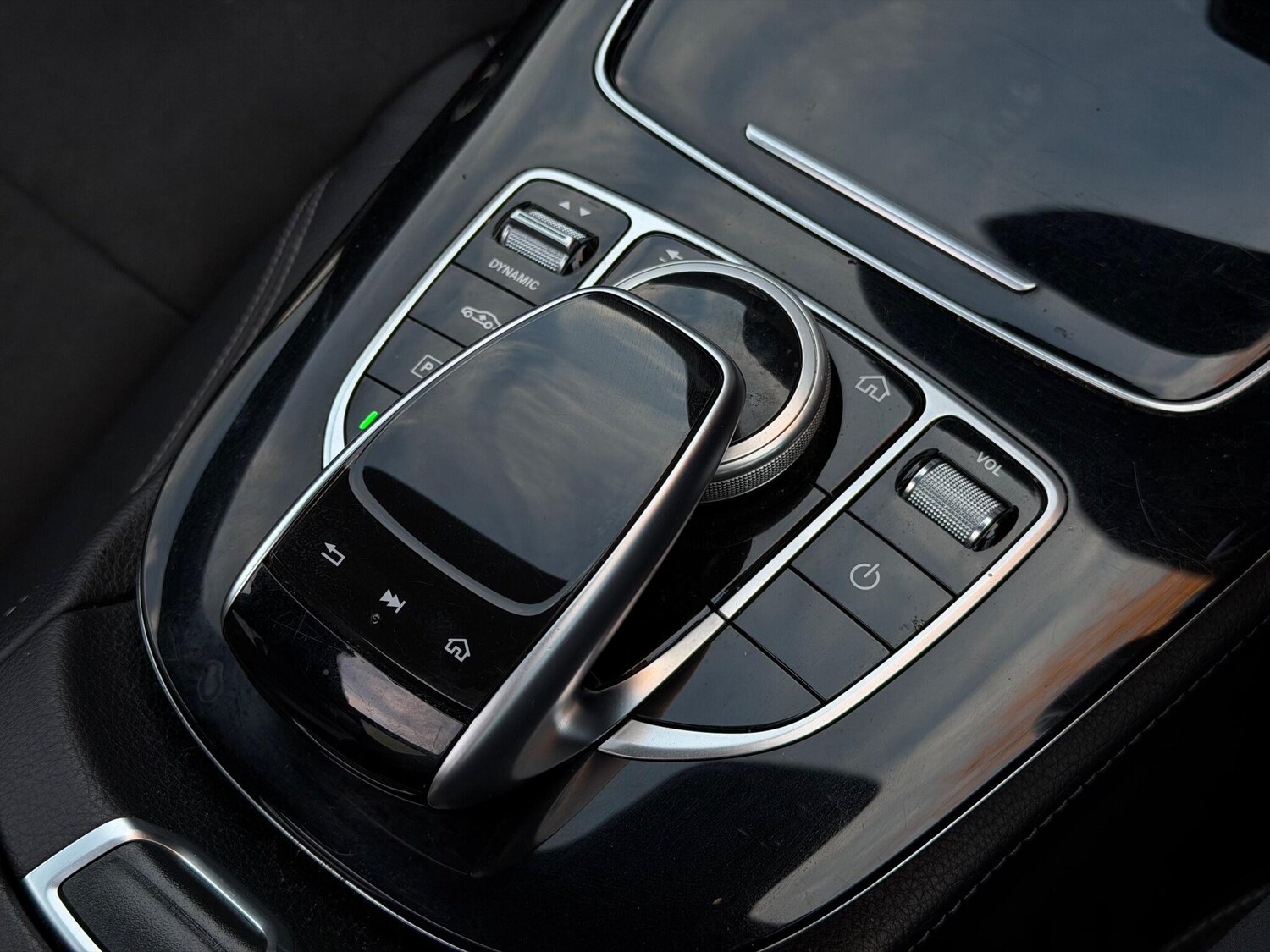 Used Mercedes-Benz E Class 2017 for sale - 76964936: Photo 40