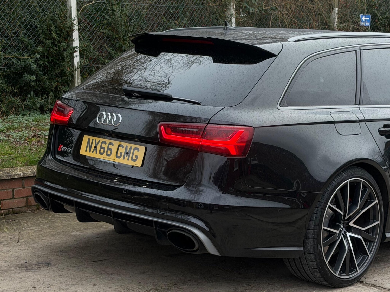 Used Audi RS6 2016 for sale - 77537217: Photo 19