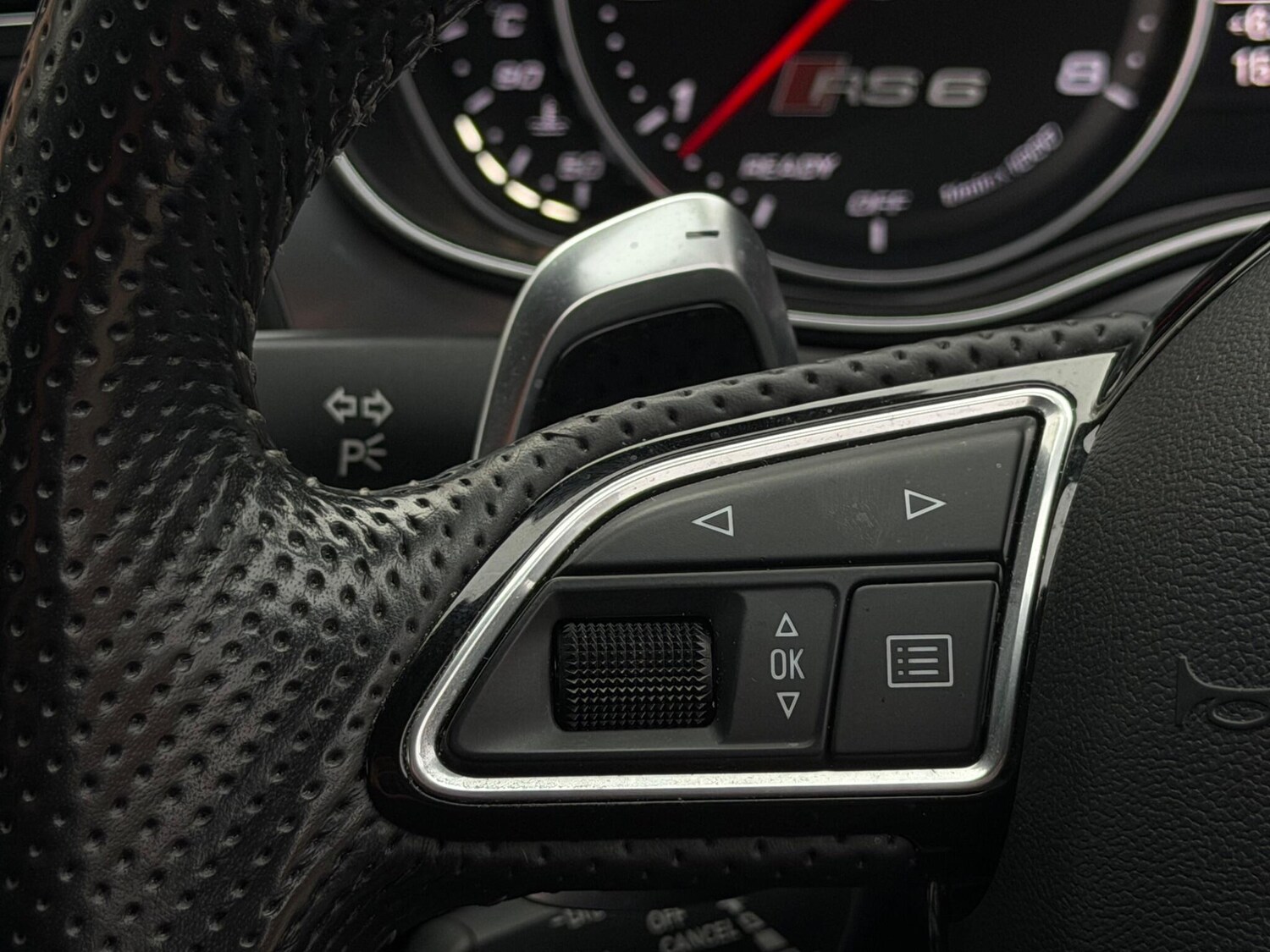 Used Audi RS6 2016 for sale - 77537217: Photo 36