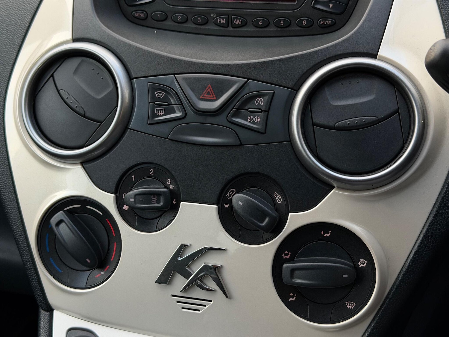 Used Ford Ka 2013 for sale - 76898745: Photo 13