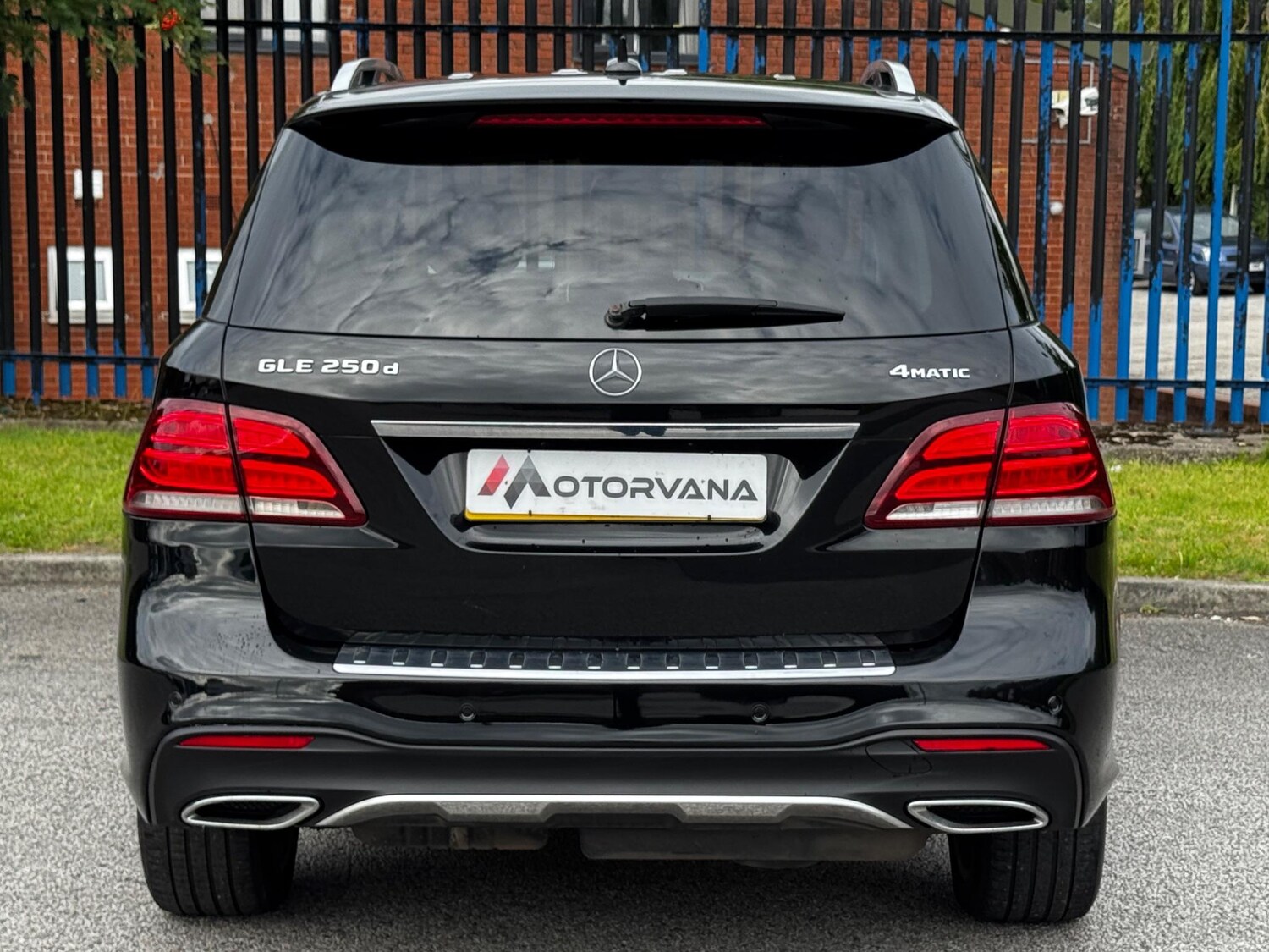 Used Mercedes-Benz GLE 2016 for sale - 76561603: Photo 12