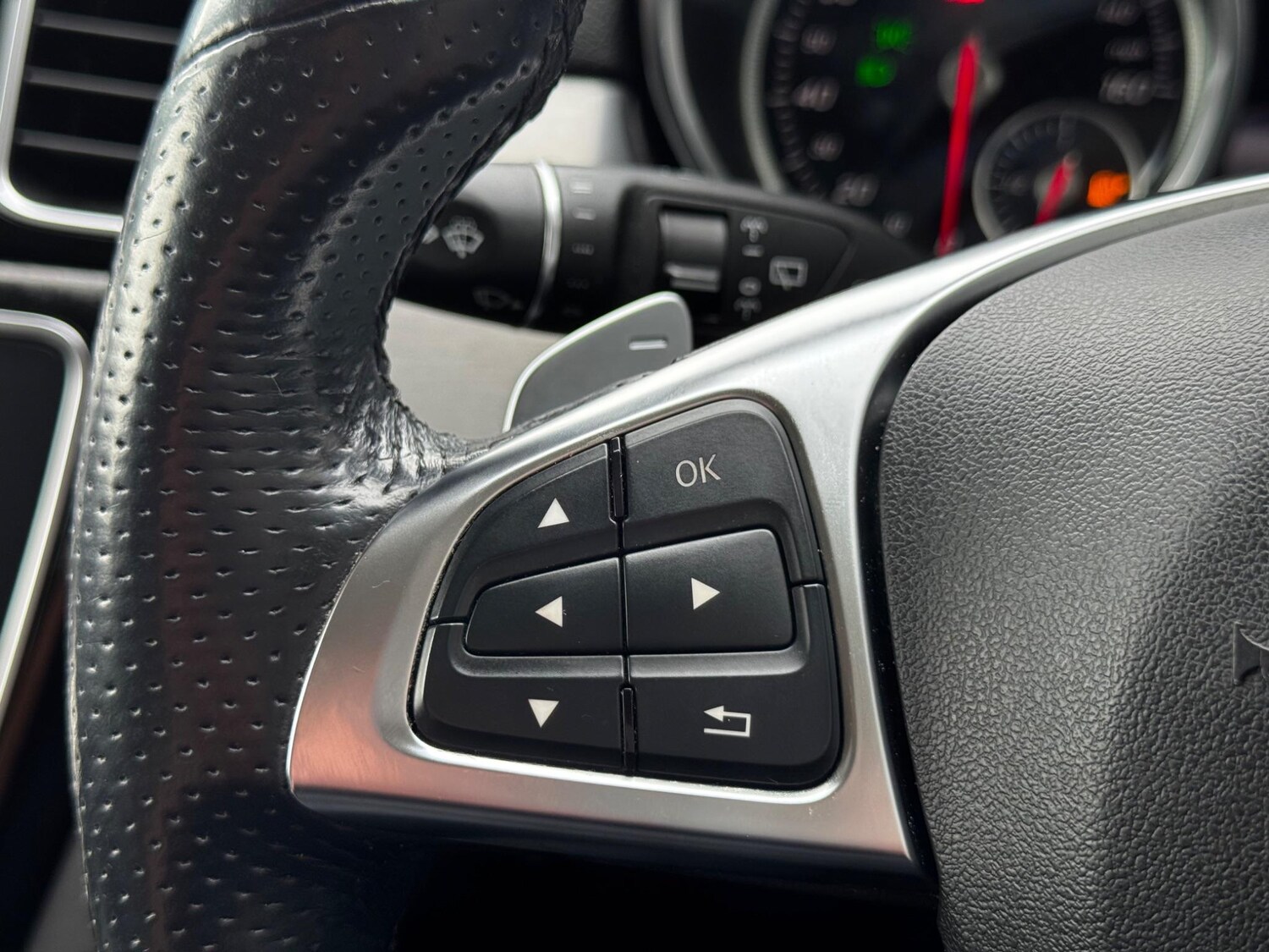 Used Mercedes-Benz GLE 2016 for sale - 76561603: Photo 22