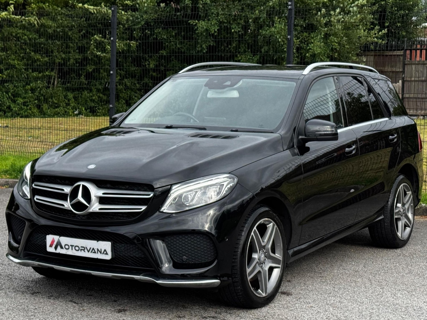 Used Mercedes-Benz GLE 2016 for sale - 76561603: Photo 3