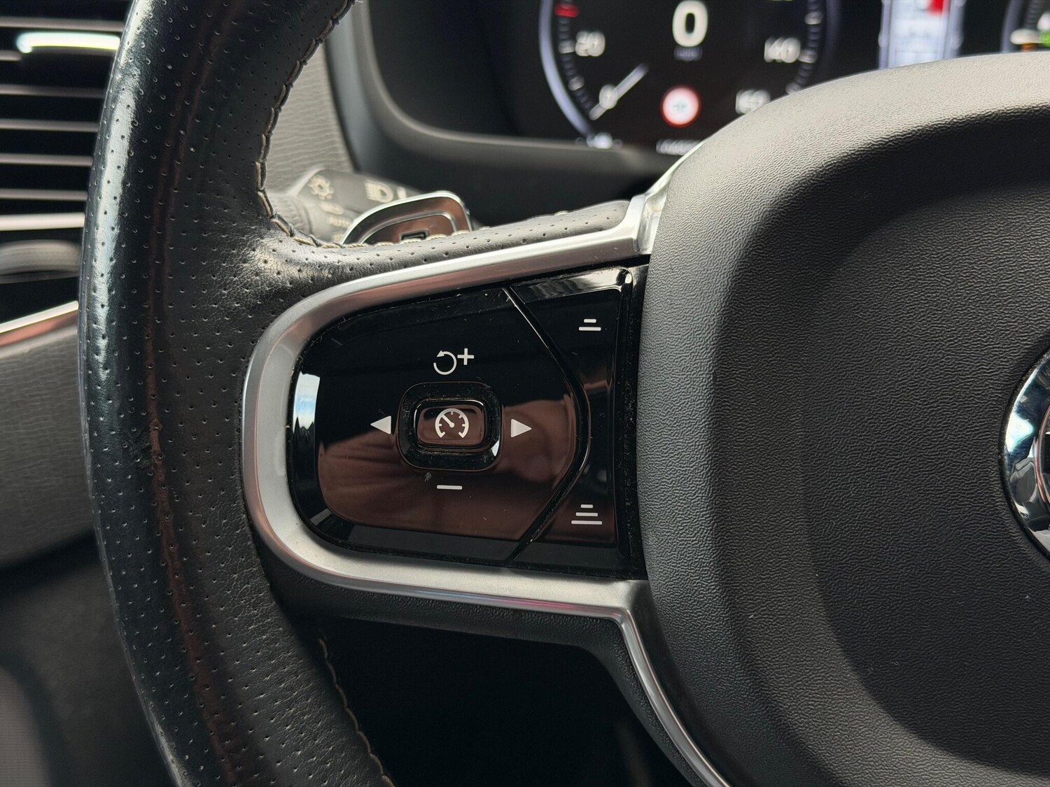 Used Volvo XC90 for sale - 76996256: Photo 29