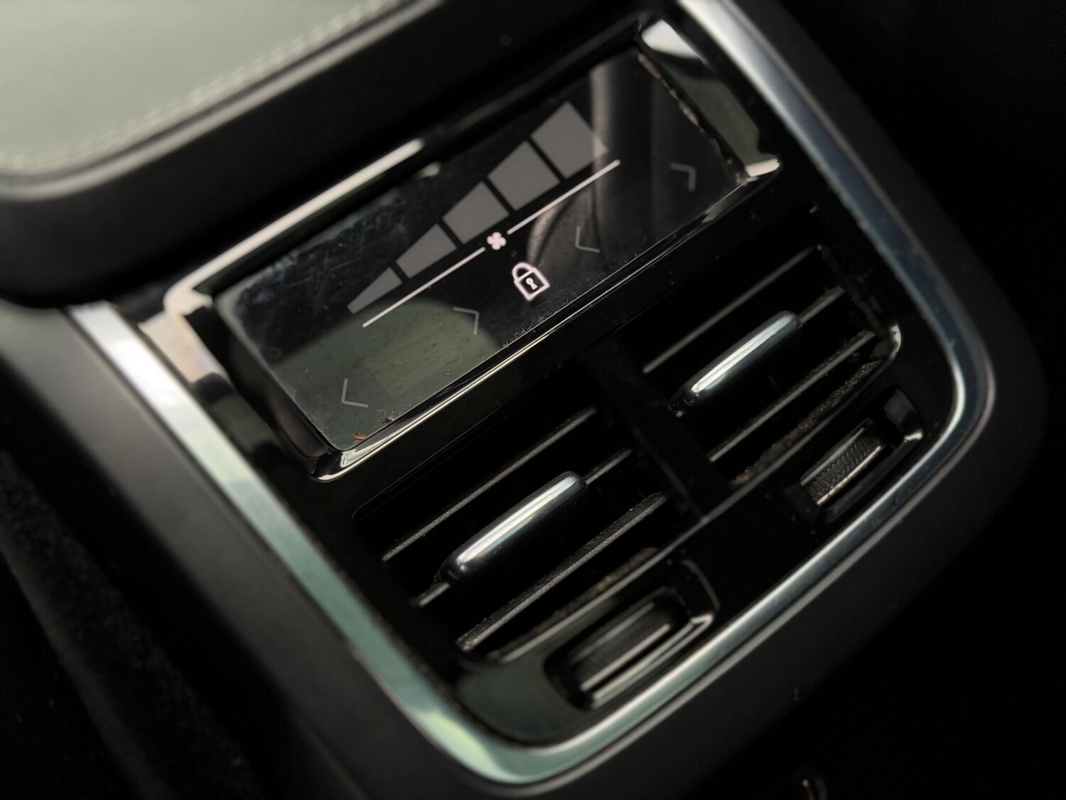 Used Volvo XC90 for sale - 76996256: Photo 33