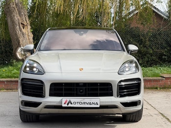 Used Porsche Cayenne 2022 for sale - 78275465: Photo