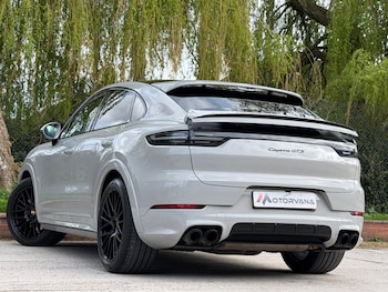 Used Porsche Cayenne 2022 for sale - 78275465: Photo