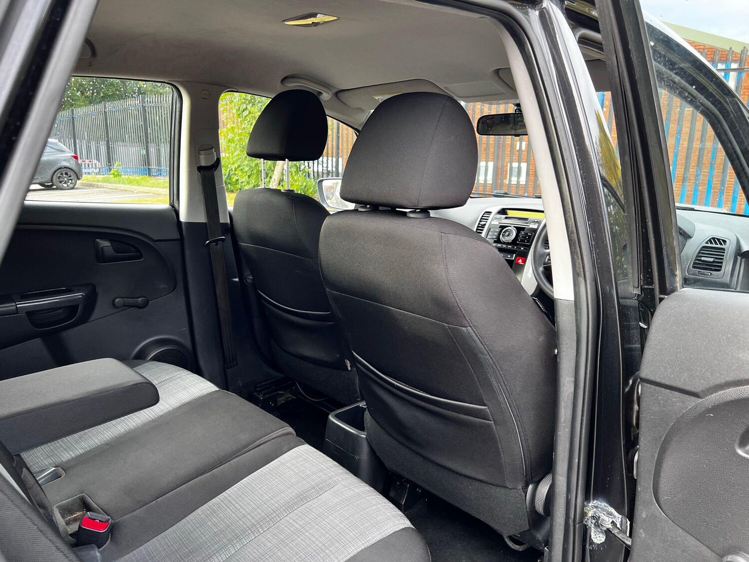 Used Kia Venga 2012 for sale - 77783430: Photo 10