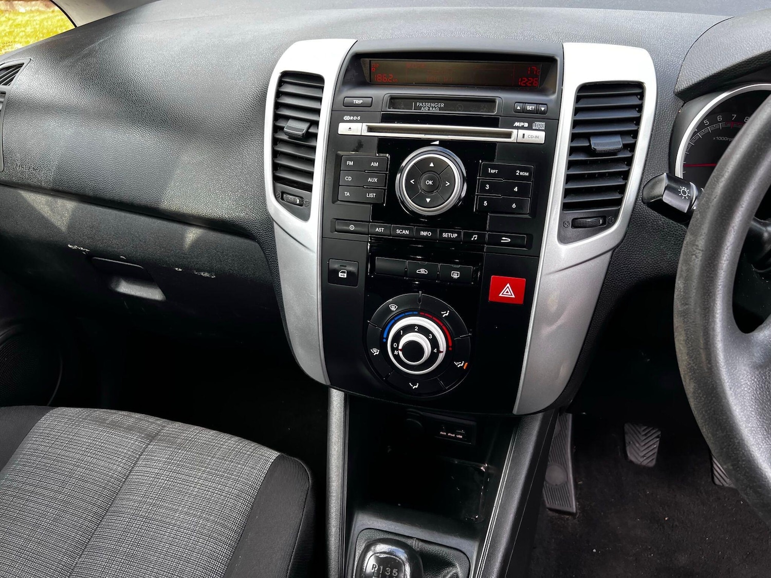 Used Kia Venga 2012 for sale - 77783430: Photo 8