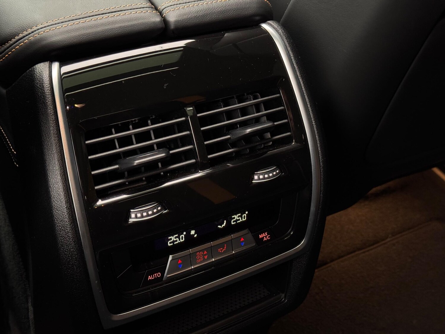 Used BMW x6 M 2023 for sale - 76562486: Photo 26