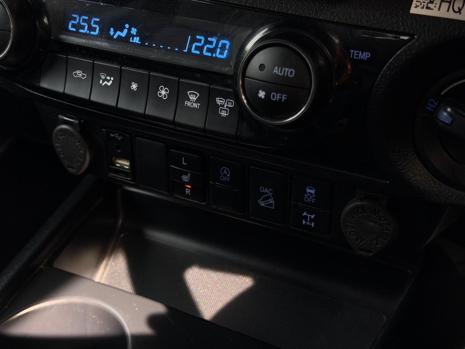 Used Toyota Hilux for sale - 78205460: Photo 15