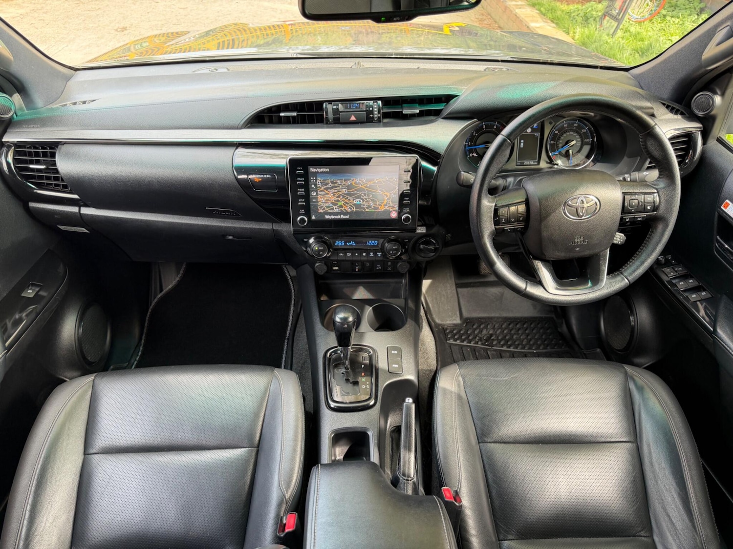 Used Toyota Hilux for sale - 78205460: Photo 27