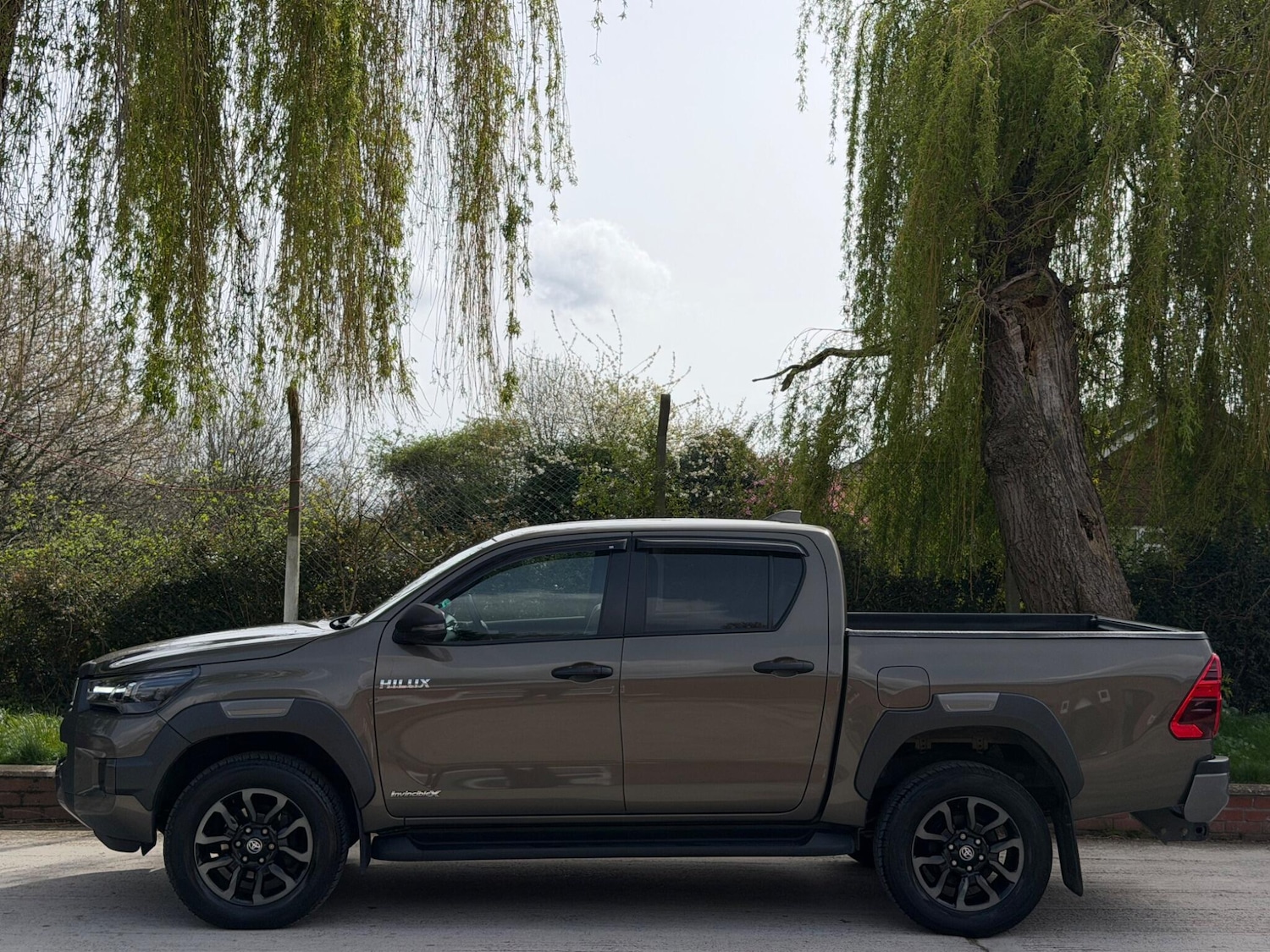 Used Toyota Hilux for sale - 78205460: Photo 4