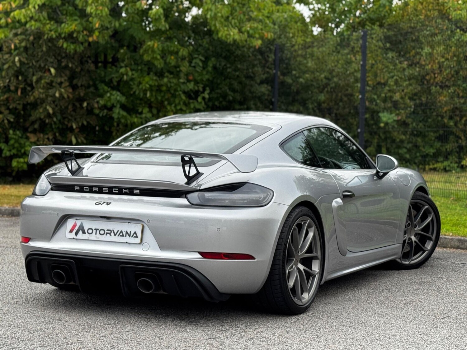 Used Porsche Cayman 2020 for sale - 76562529: Photo 26