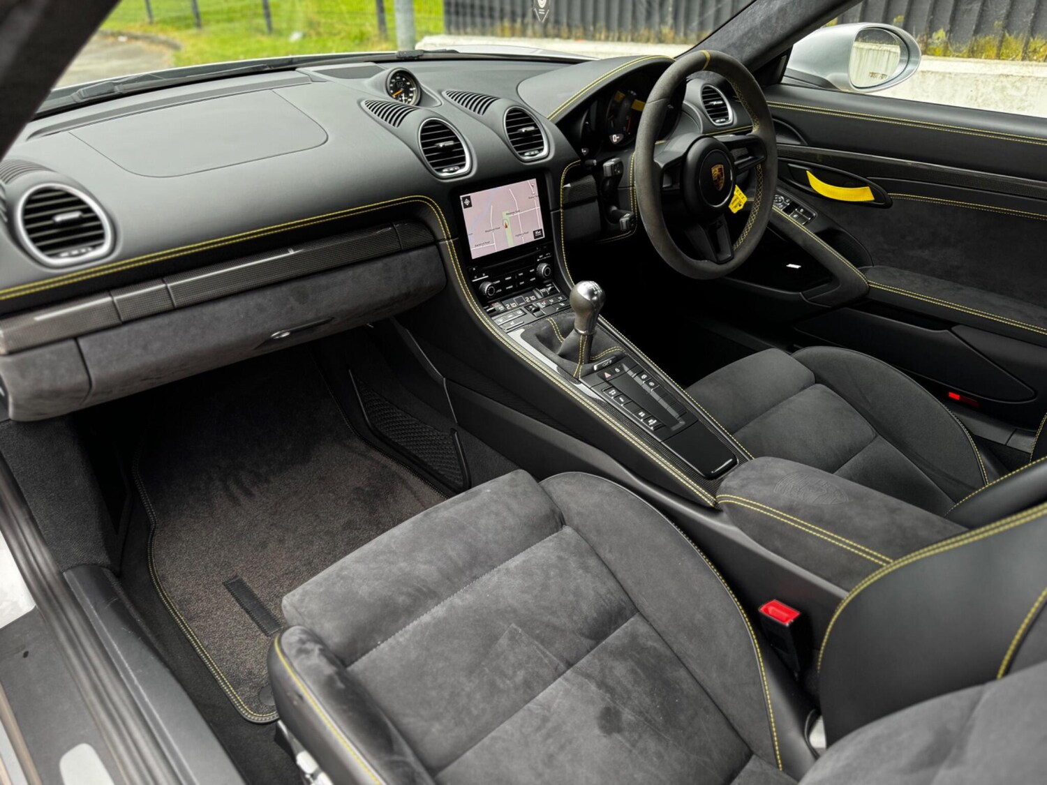 Used Porsche Cayman 2020 for sale - 76562529: Photo 27