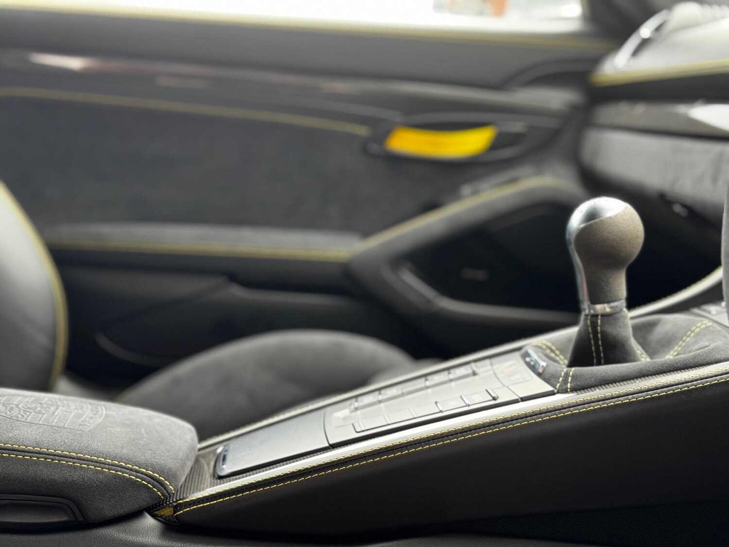 Used Porsche Cayman 2020 for sale - 76562529: Photo 30