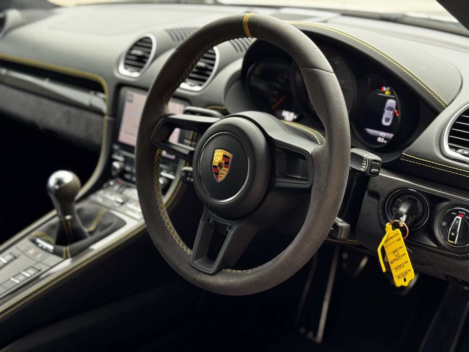 Used Porsche Cayman 2020 for sale - 76562529: Photo 60