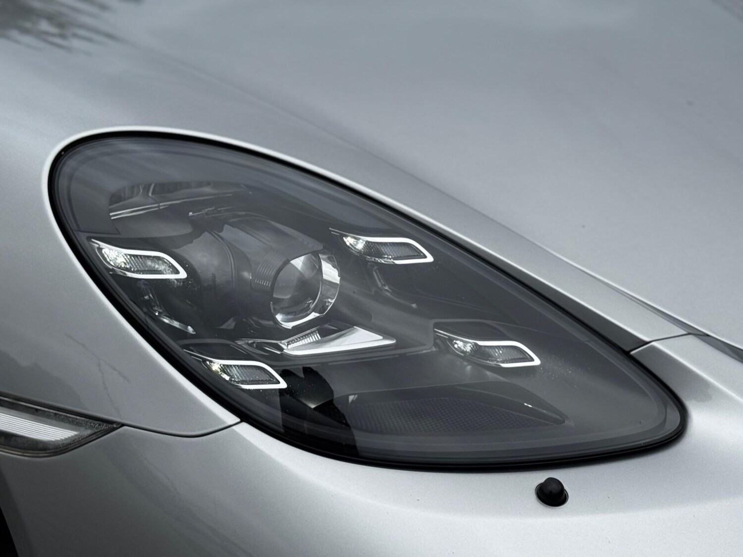 Used Porsche Cayman 2020 for sale - 76562529: Photo 62