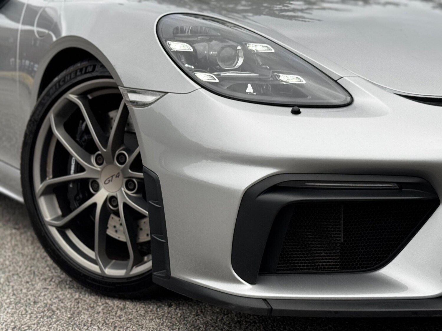 Used Porsche Cayman 2020 for sale - 76562529: Photo 9