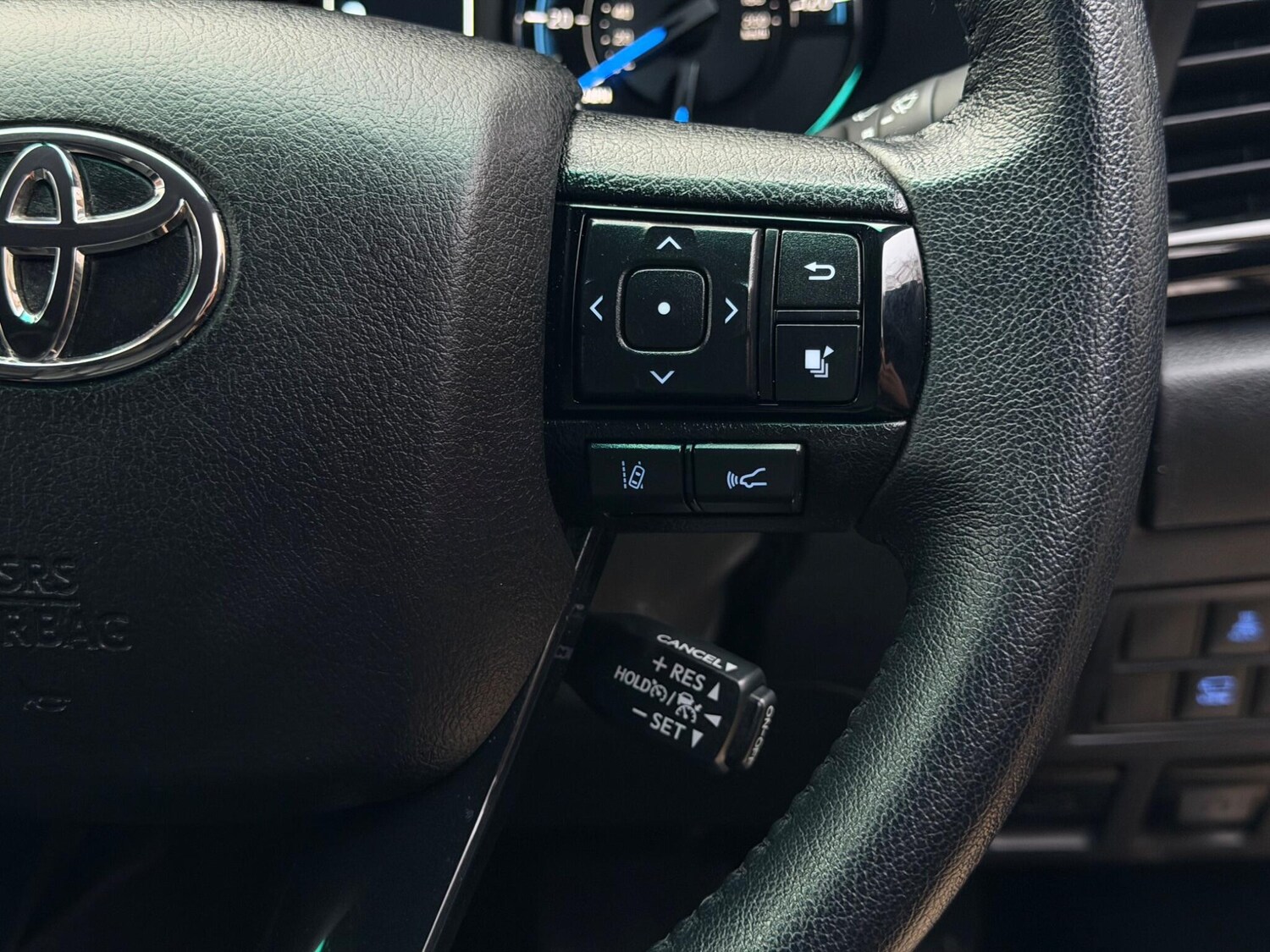 Used Toyota Hilux for sale - 77784475: Photo 12