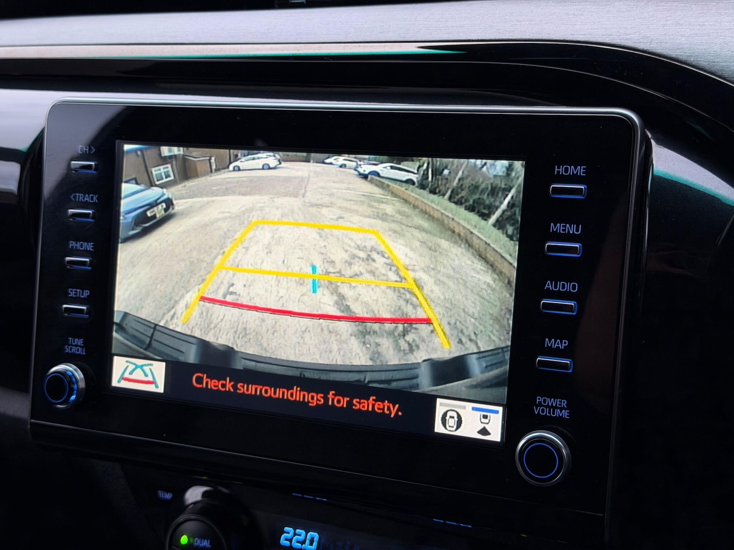 Used Toyota Hilux for sale - 77784475: Photo 22