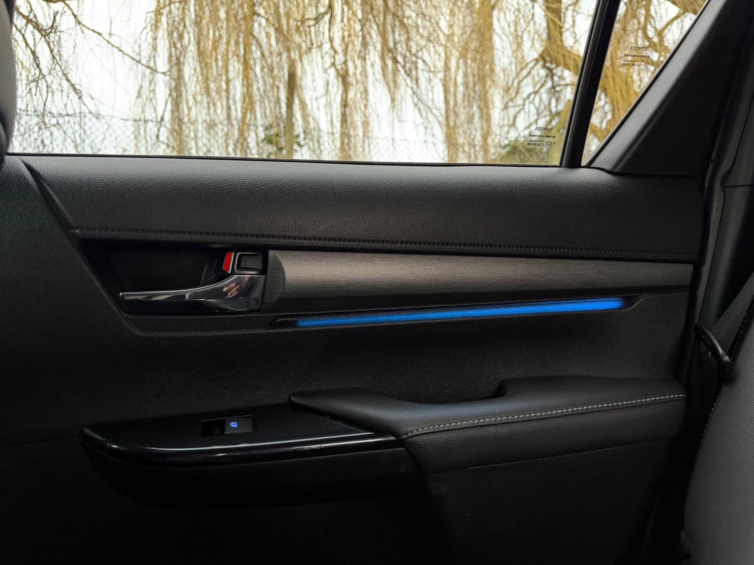 Used Toyota Hilux for sale - 77784475: Photo 31