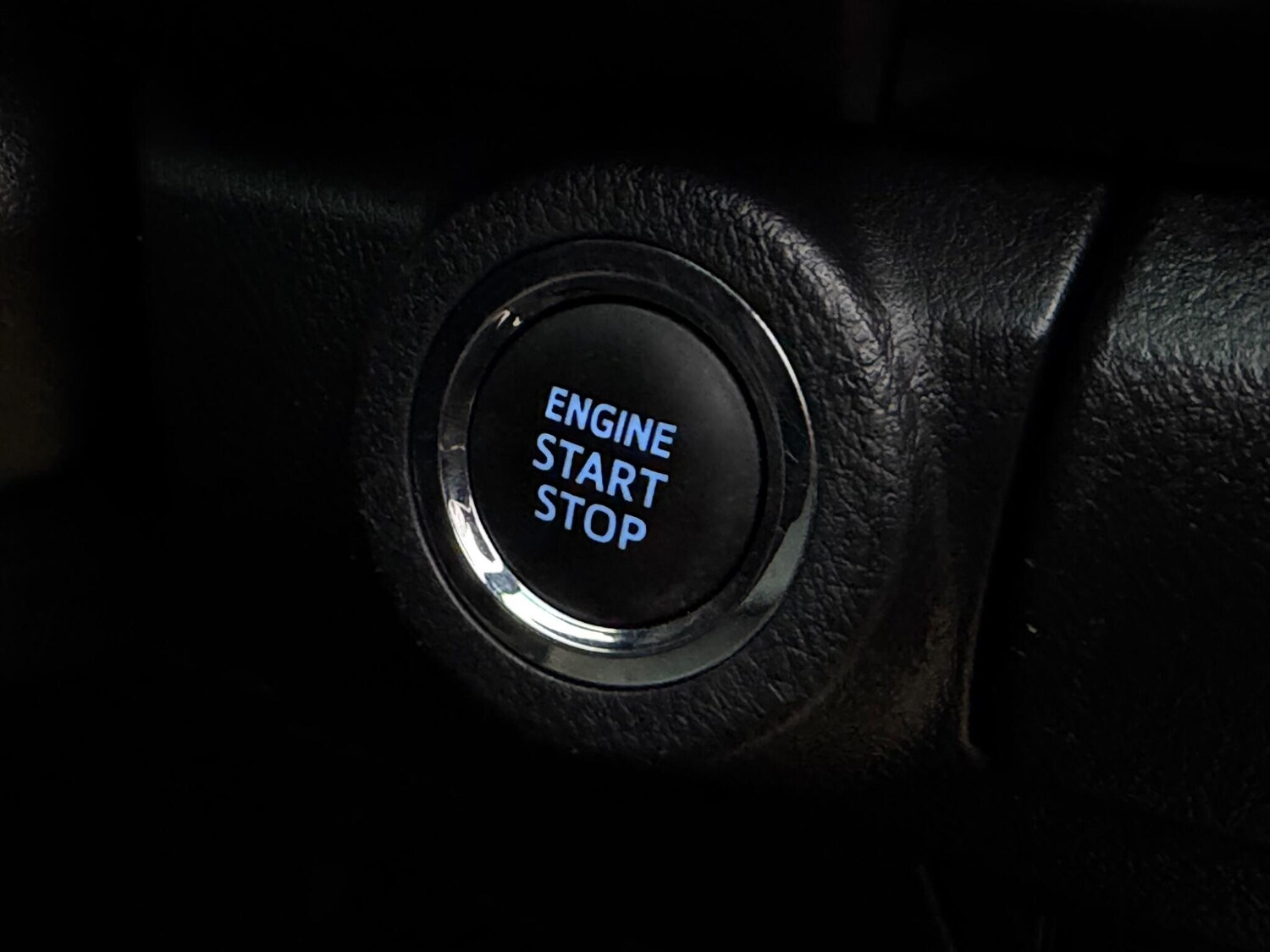 Used Toyota Hilux for sale - 77784475: Photo 8