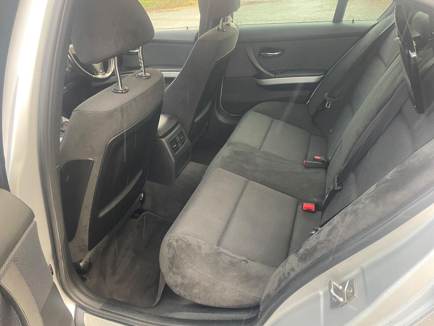 Used BMW 3 Series 2011 for sale - 77320724: Photo 10