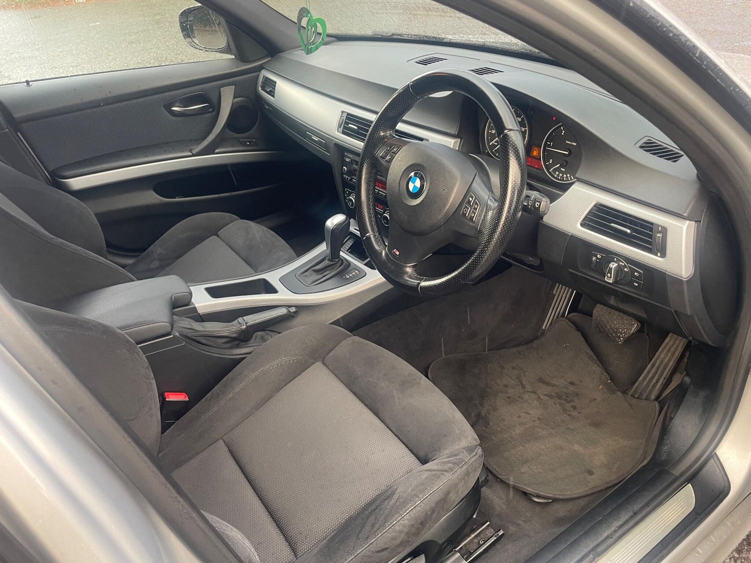 Used BMW 3 Series 2011 for sale - 77320724: Photo 13