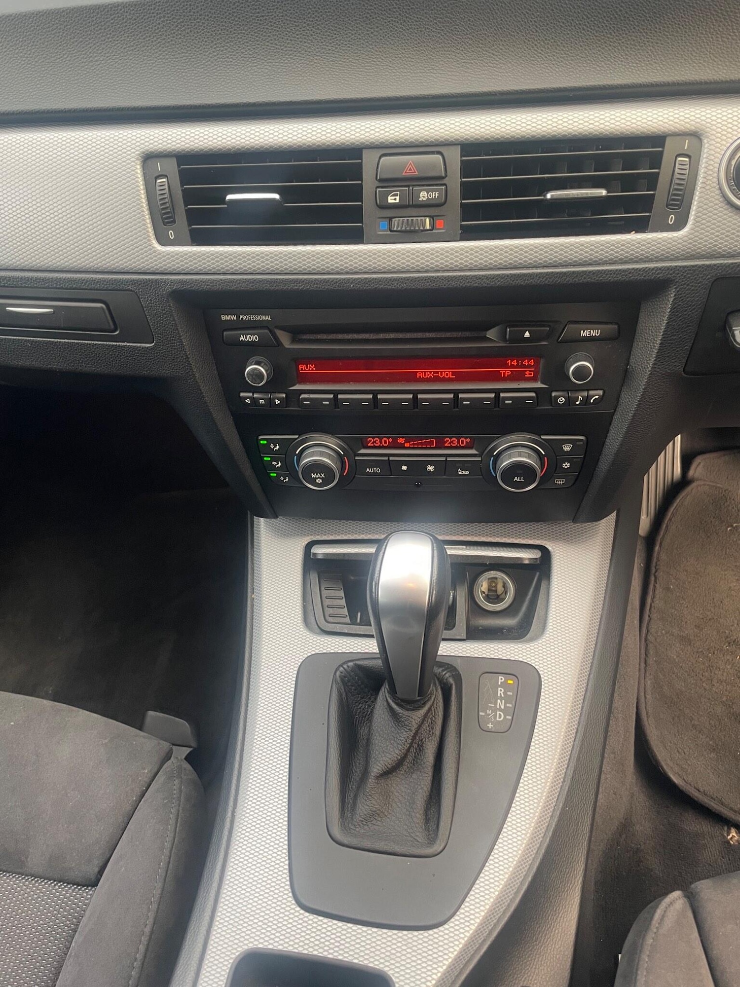 Used BMW 3 Series 2011 for sale - 77320724: Photo 15