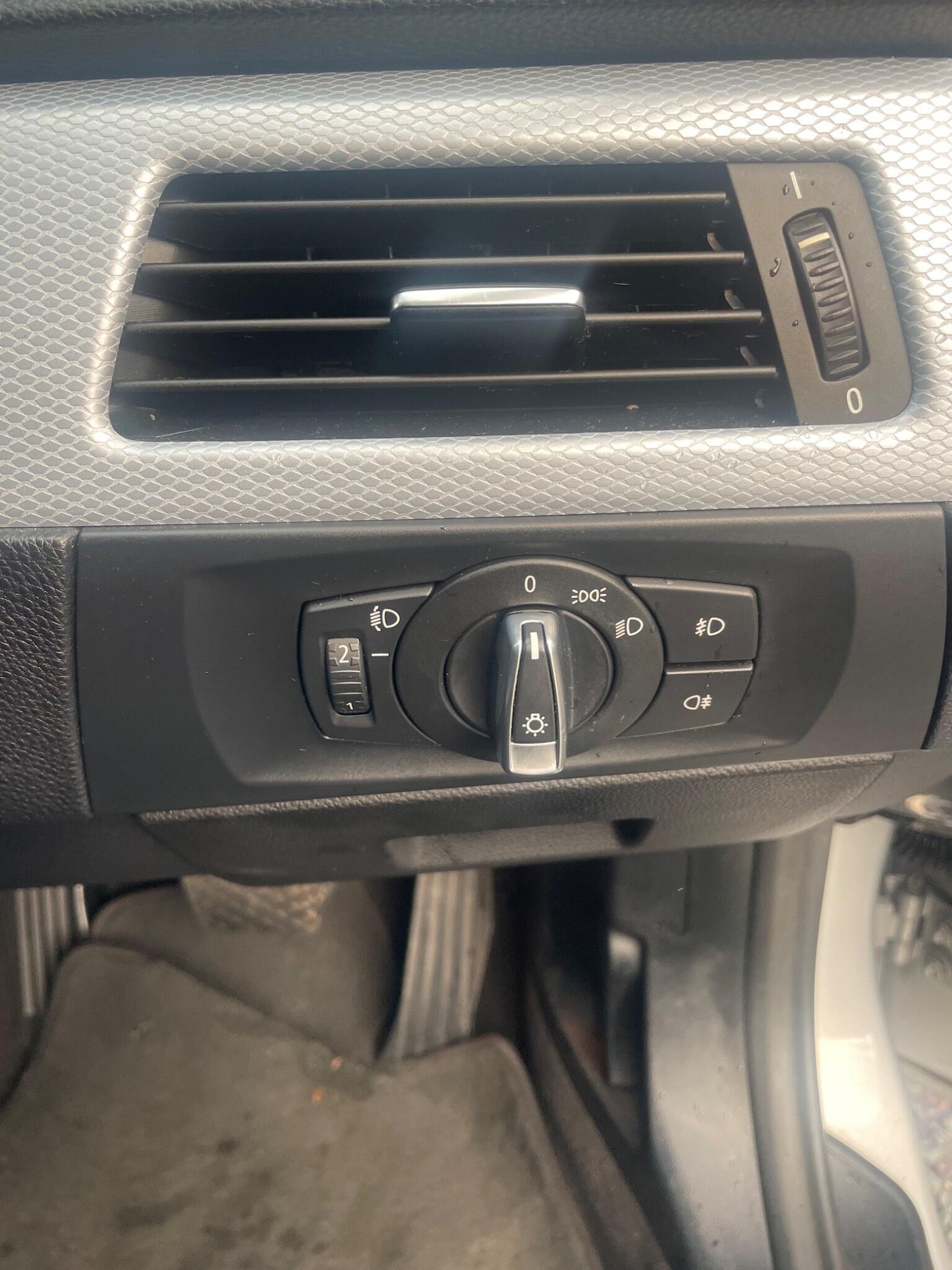 Used BMW 3 Series 2011 for sale - 77320724: Photo 17