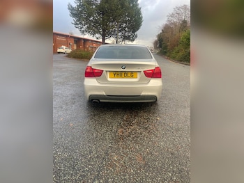 Used BMW 3 Series 2011 for sale - 77320724: Photo