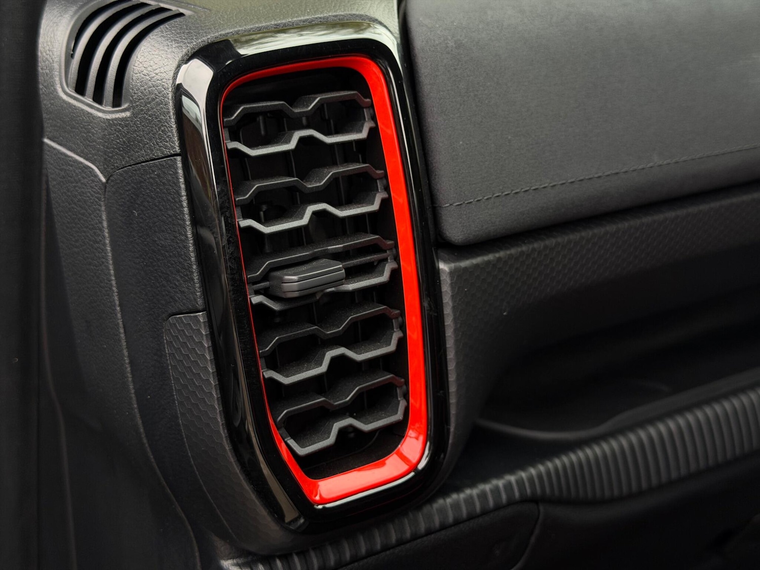 Used Ford Ranger 2025 for sale - 77926220: Photo 28