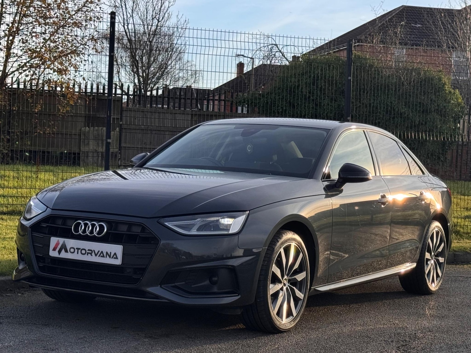 Used Audi A4 2021 for sale - 76562426: Photo 2