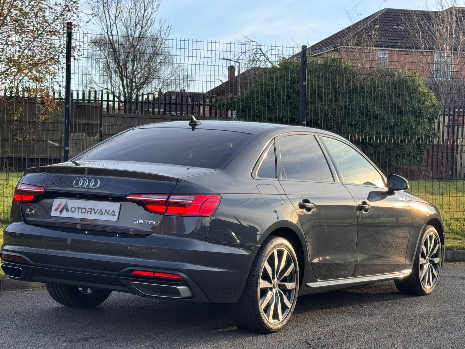 Used Audi A4 2021 for sale - 76562426: Photo 4