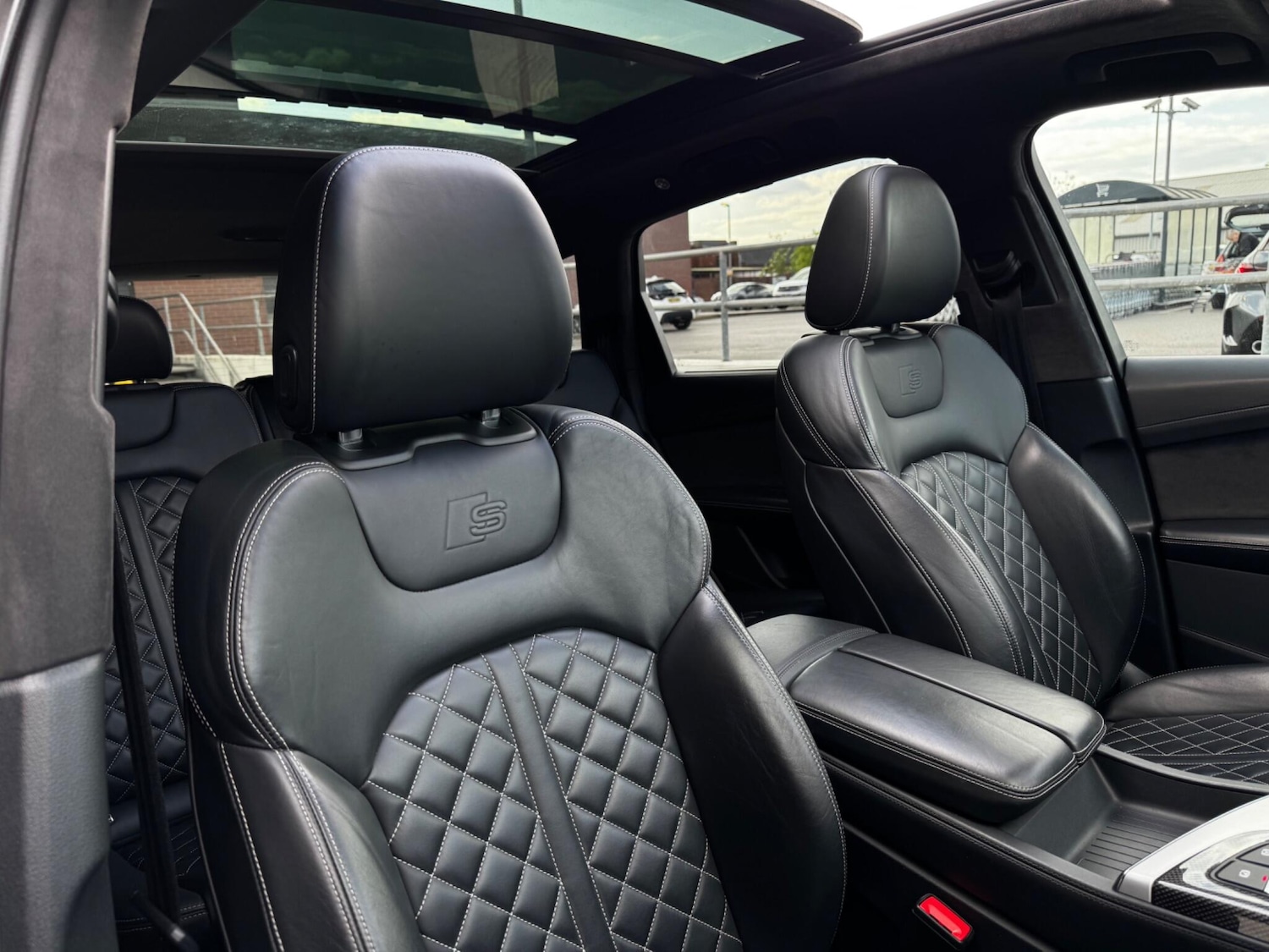 Used Audi SQ7 2018 for sale - 77424998: Photo 26